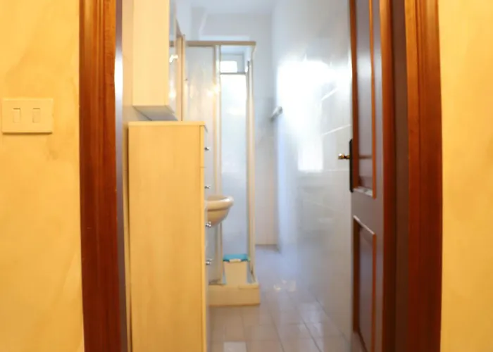Casa Con Giardino A Roma, 2 Camere, Ideale Per Famiglie, 15 Minuti Dal Colosseo, 5 Minuti Da Mirti Appartement Rome